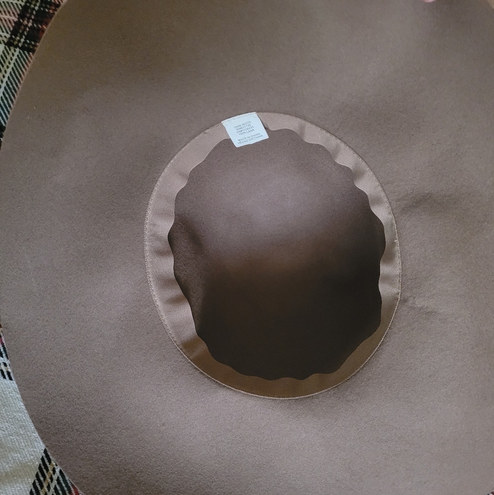 Tan Floppy Hat - Picture 3 of 3